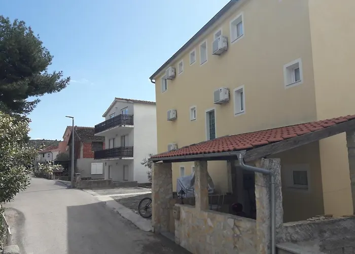 Marijan アパート