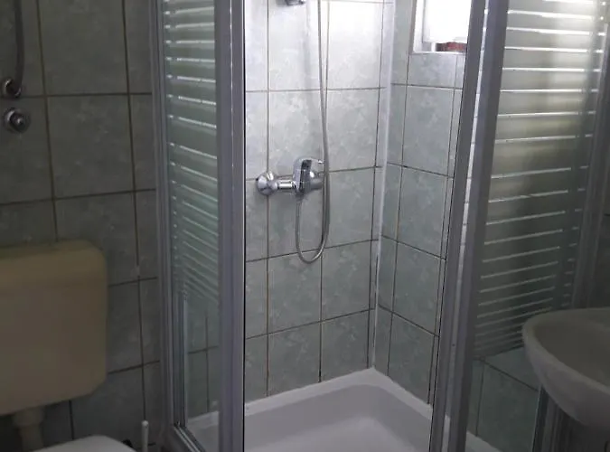 Marijan * ピロヴァッツ