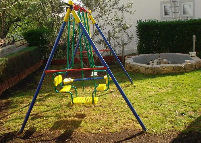 Marijan アパート ピロヴァッツ